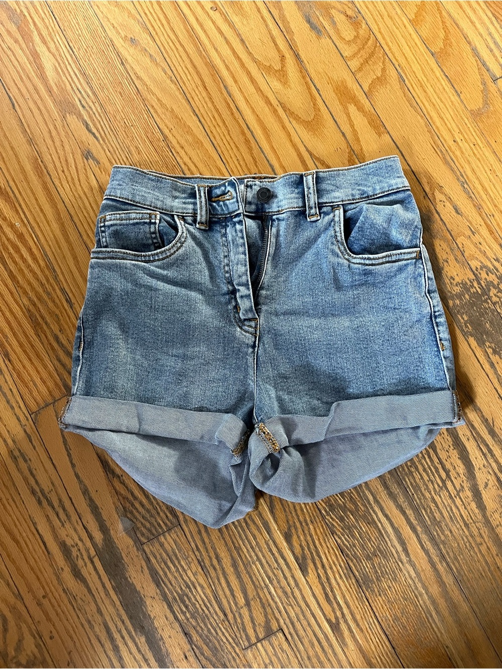 Wilfred High waisted Light Blue Rolled Hem Denim Shorts